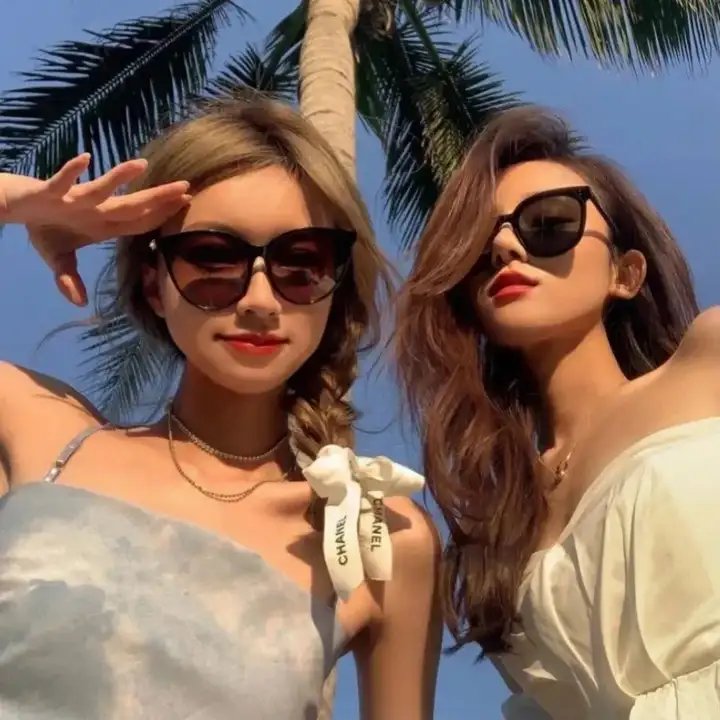 我靠弹幕稳赢